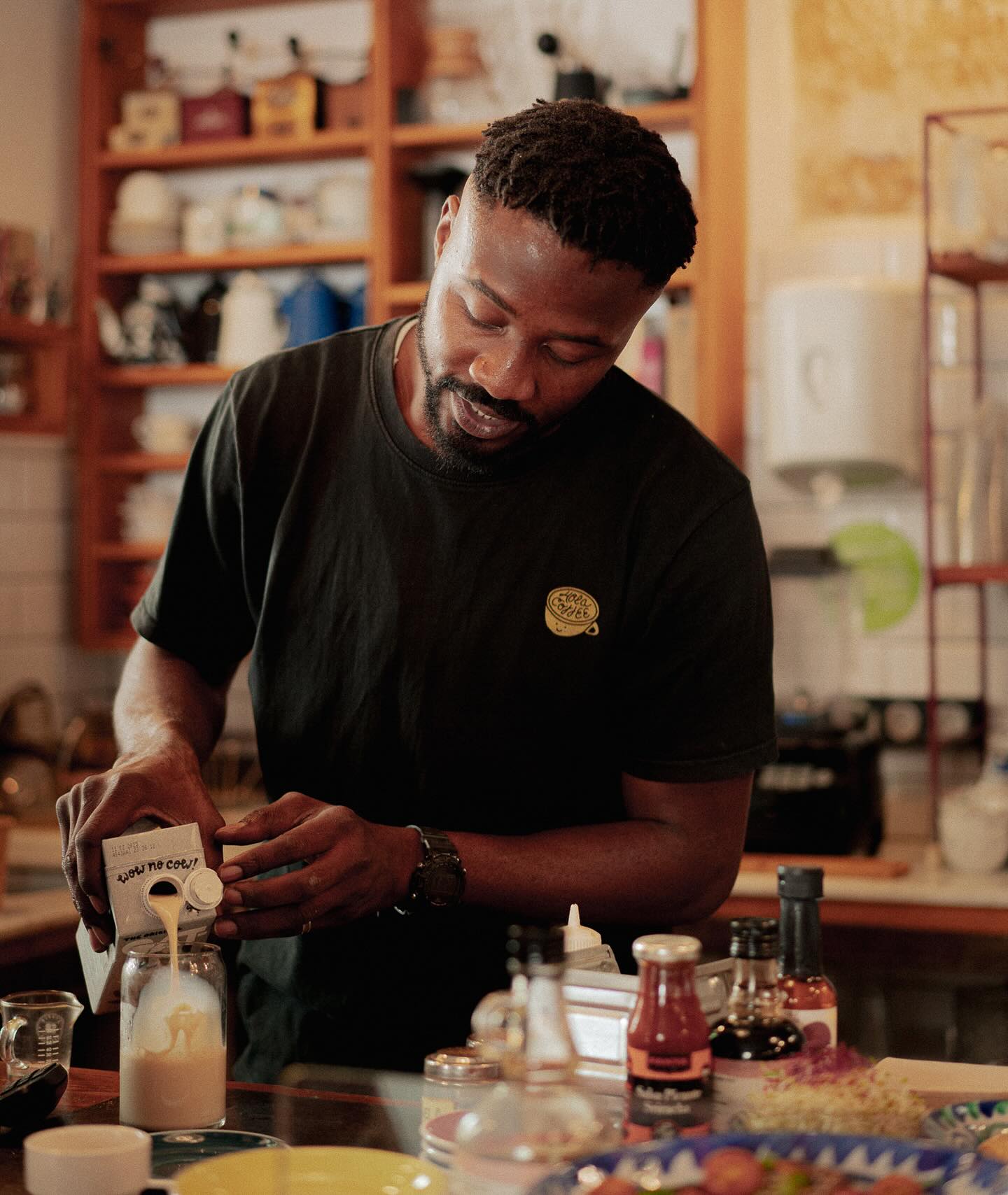 Kenneth, Fundador de Ken Nine Coffee
